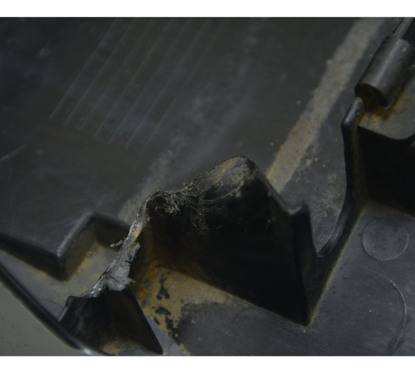 Caixa Bateria C/ Detalhes Yamaha Mt 03 16-19 Original