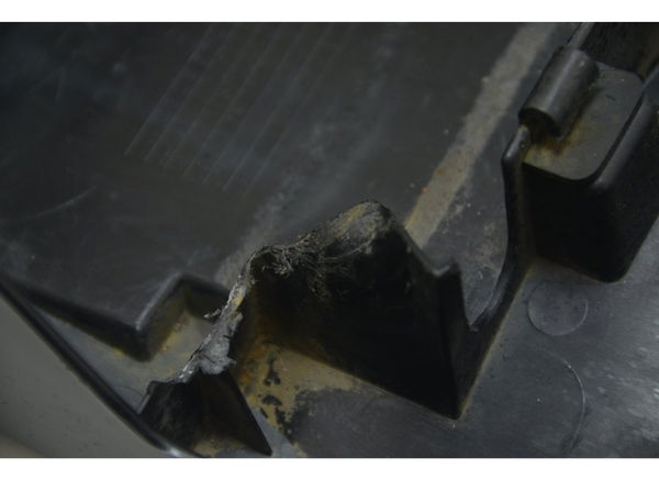 Caixa Bateria C/ Detalhes Yamaha Mt 03 16-19 Original