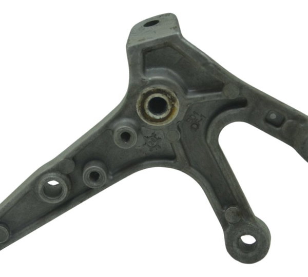 Suporte Pedaleira Dianteira Direita Yamaha Mt 03 16-19 Orig