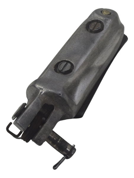 Pedaleira Dianteira Dir C/ Avaria Honda Cb 600f Hornet 08-11