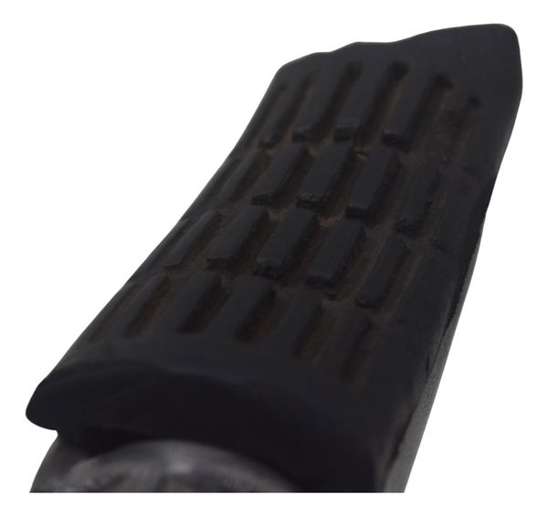 Pedaleira Dianteira Dir C/ Avaria Honda Cb 600f Hornet 08-11