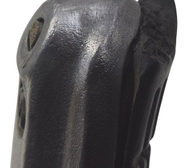 Pedaleira Dianteira Dir C/ Avaria Honda Cb 600f Hornet 08-11