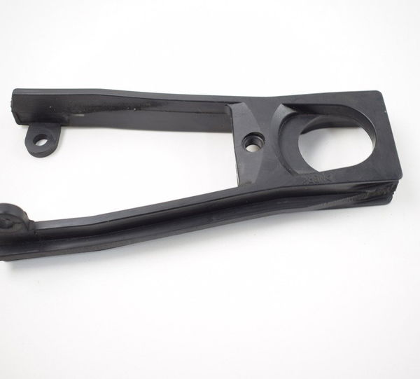 Saboneteira Corrente Gsx-r Srad 1000 06-07 Original