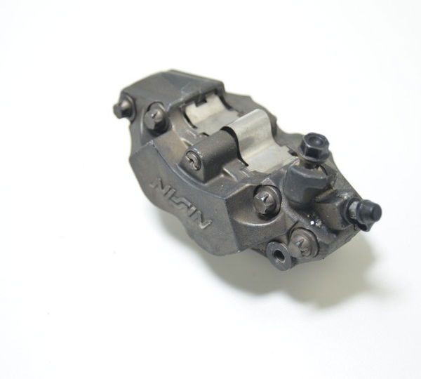 Pinça Freio Dianteiro Direito Honda Cbr 900rr 900 Rr 1996