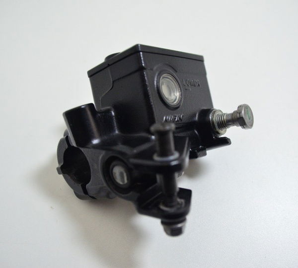 Cilindro Freio Dianteiro Triumph Tiger 800 Xrx 19-20-21