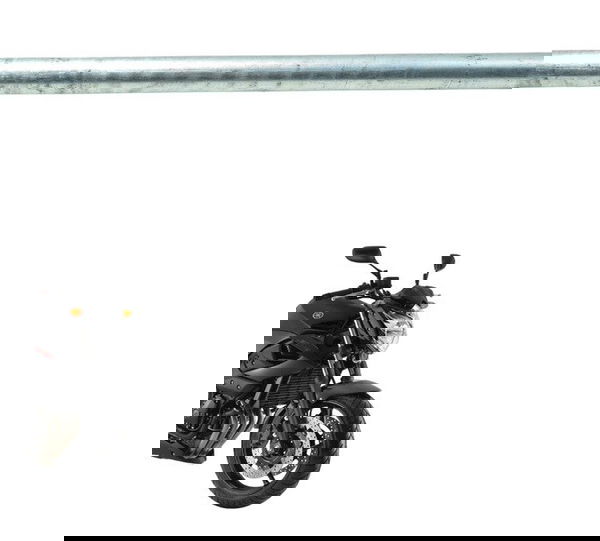 Eixo Roda Traseira C/ Bucha Yamaha Xj6 N 10-12 Original