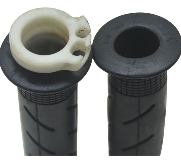 Par Manoplas C/detalhes Honda Cb 650 R 20-24 Original Preto