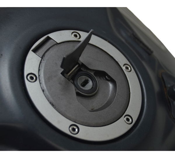 Tanque S/ Chave Honda Cb 650 R 20-24 Original