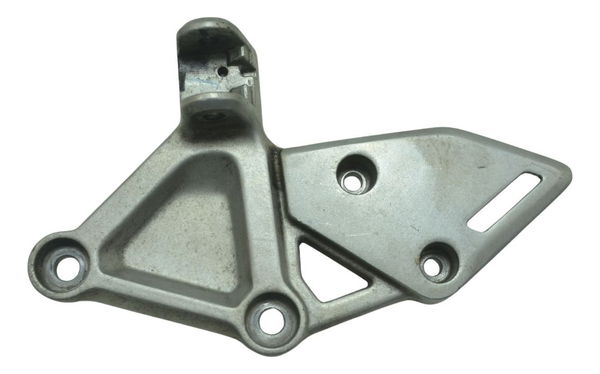 Suporte Pedaleira Dianteira Dir Honda Cb 650 R 20-24 Origina