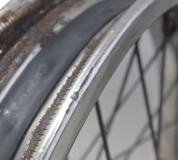 Roda Traseira C/ Detalhes Honda Xre 190 19-24 Original