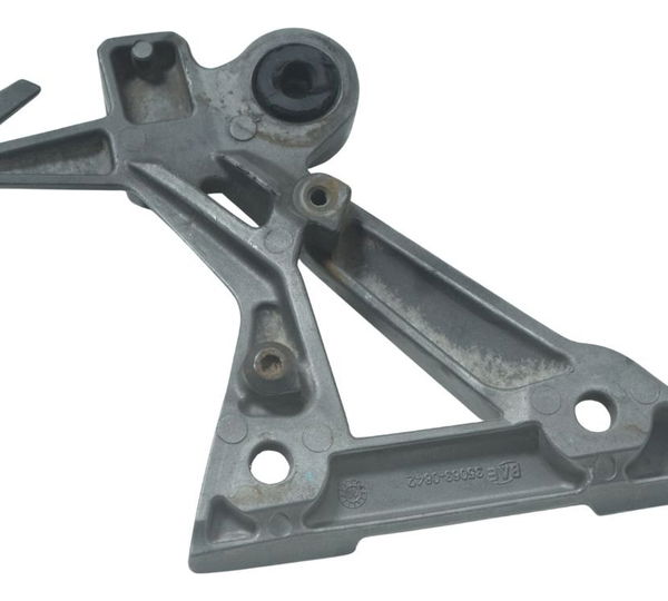 Suporte Pedal Traseira Dir Kawasaki Ninja 300 13-18 Original