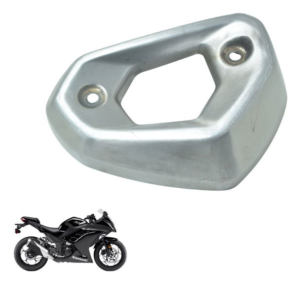 Acabamento Ponteira Escape Kawasaki Ninja 300 13-18 Original Acabamento Ponteira Escape Kawasaki Ninja 300 13-18 Original