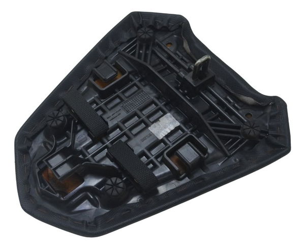 Banco Traseiro Com Avaria Honda Cb 500 F 18-21 Original Preto Banco Traseiro Com Avaria Honda Cb 500 F 18-21 Original Preto