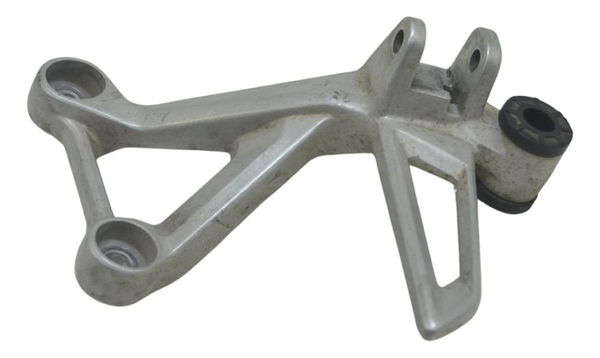 Suporte Pedaleira Traseira Dir Honda Cb 500 F 18-21 Original Suporte Pedaleira Traseira Dir Honda Cb 500 F 18-21 Original