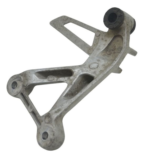 Suporte Pedaleira Traseira Dir Honda Cb 500 F 18-21 Original Suporte Pedaleira Traseira Dir Honda Cb 500 F 18-21 Original