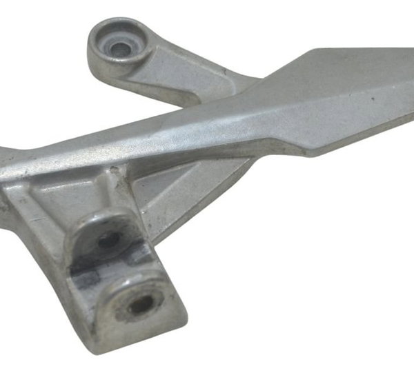 Suporte Pedaleira Dianteira Esquerda Honda Cb 500 F 18-21