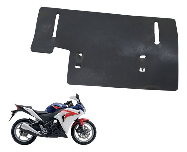 Borracha Acabamento Chassi Honda Cbr 250 R 2012 Original Borracha Acabamento Chassi Honda Cbr 250 R 2012 Original