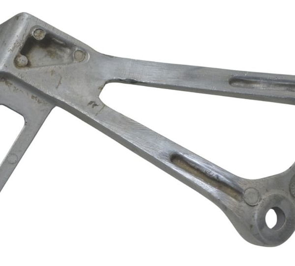 Suporte Pedaleira Traseira Dir Honda Cbr 250 R 2012 Original Cinza