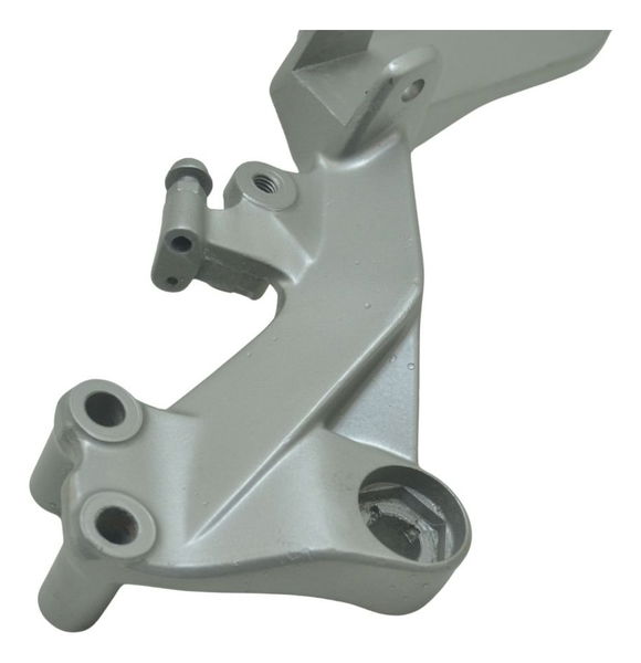 Suporte Pedaleira Dianteira Direita Ktm Duke 200 12-17 Origi Suporte Pedaleira Dianteira Direita Ktm Duke 200 12-17 Origi