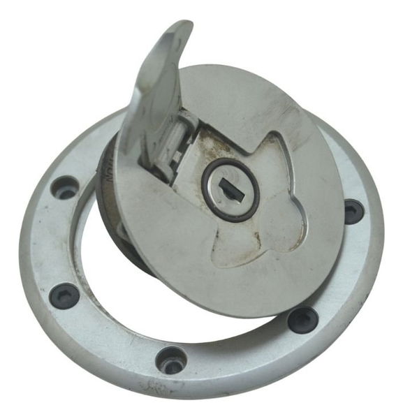 Tampa Tanque Sem Chave Ktm Duke 200 12-17 Original Tampa Tanque Sem Chave Ktm Duke 200 12-17 Original