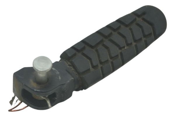 Pedaleira Dianteira Direita Ktm Duke 200 12-17 Original Pedaleira Dianteira Direita Ktm Duke 200 12-17 Original