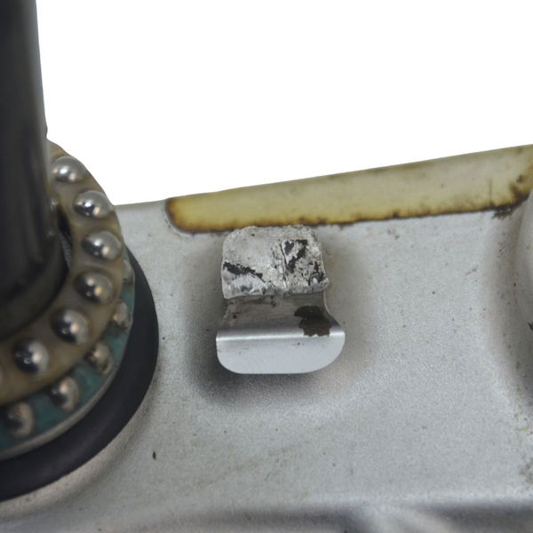 Mesa Inferior C/avaria Ktm Duke 200 12-17 Original Mesa Inferior C/avaria Ktm Duke 200 12-17 Original