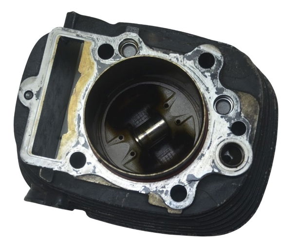 Cilindro Pistão E Anéis Yamaha Drag Star Xvs 650 98-08 Origi Cilindro Pistão E Anéis Yamaha Drag Star Xvs 650 98-08 Origi