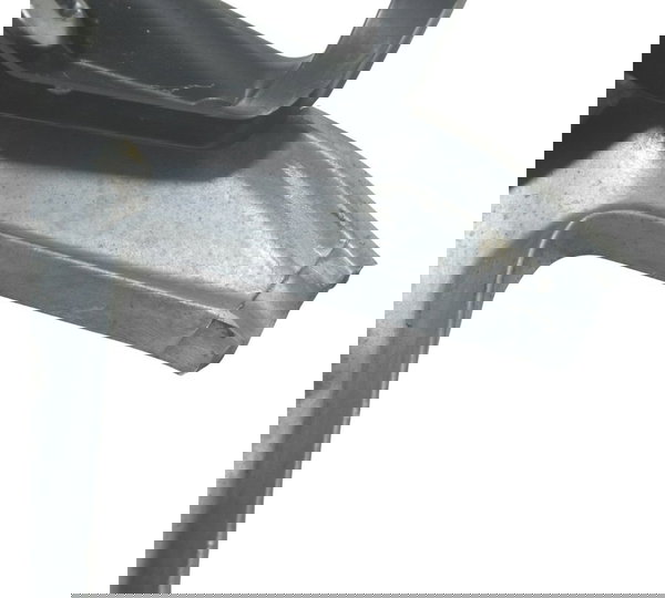 Suporte Farol Esq C/ Avaria Triumph Street Twin 900 16-22