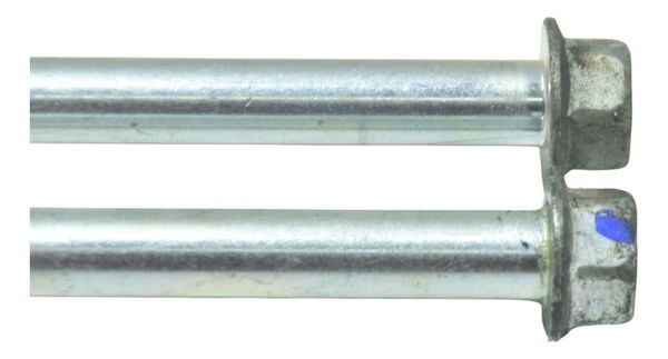 Par Parafuso Fixação Motor Yamaha Tmax 530 13-15 Original