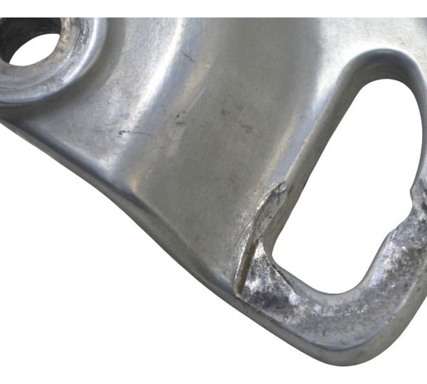 Suporte Pedaleira Esquerda Yamaha Tdm Twin 900 02-08 Origi