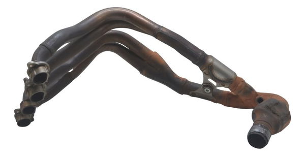 Curva Escape Com Avaria Honda Cbr 1000 Rr 04-07 Original