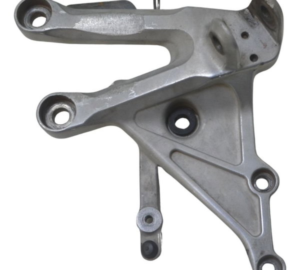 Suporte Pedal Diant Dir C/detalhe Honda Cbr 1000 Rr 04-07