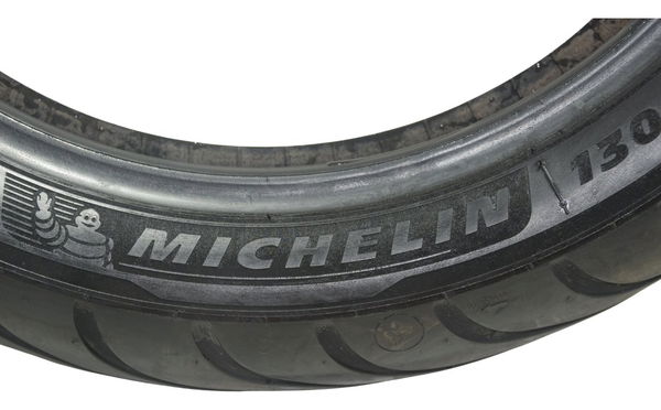 Pneu Michelin Commander Iii 130/80 B17