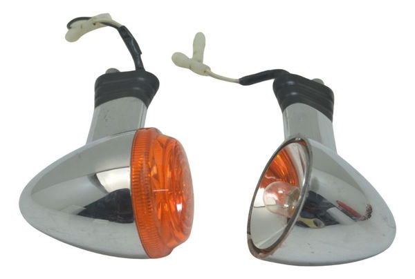 Par Pisca Dianteiro C/avaria Triumph Bonneville T120 16-19