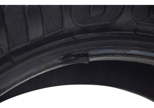 Pneu C/ Detalhes Pirelli Route 170/80-15 Mt 66