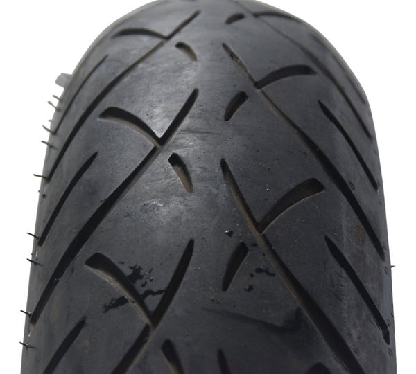 Pneu Metzeler Me888 Marathon Ultra 130/70 B18 M/c 63h