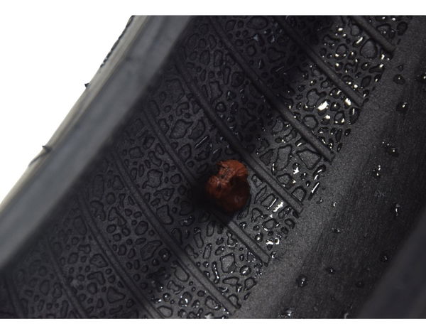 Pneu C/ Reparo Pirelli Sport Demon 140/70-17