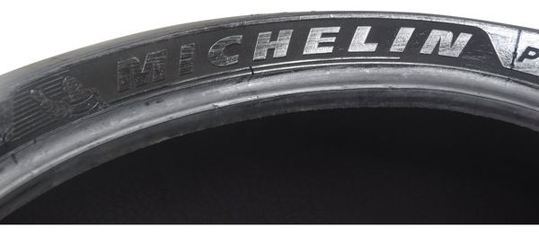 Pneu Michelin Power Rs 2ct 200/55 Zr17 78w