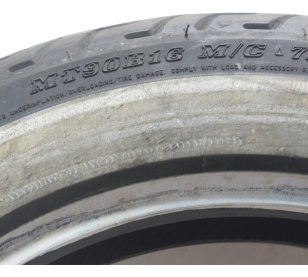 Pneu Dunlop D402f Harley Davidson Mt90 B16 72h