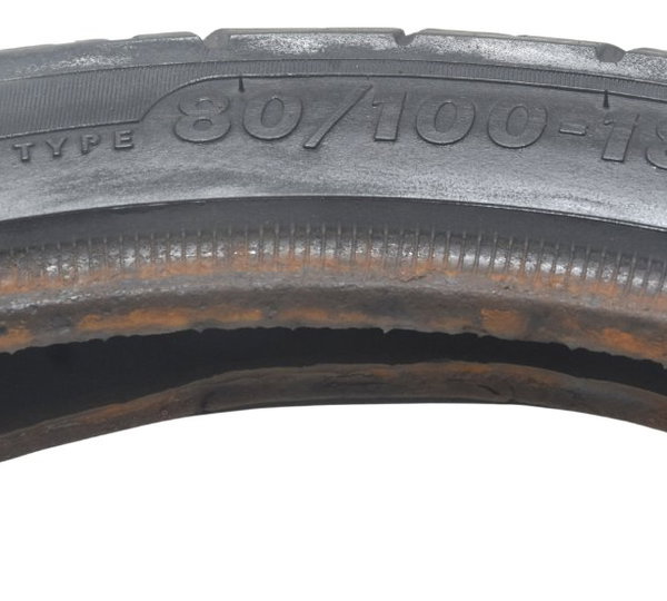 Pneu Cinborg Irado 80/100-18 47p