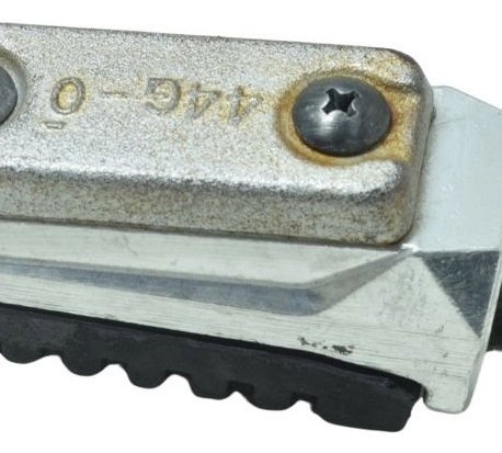 Pedaleira Traseira Direita Suzuki Gsx 650f 09-12 Original