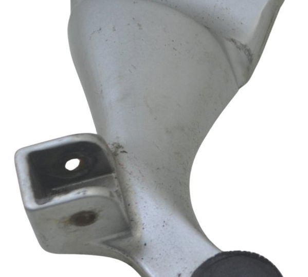 Suporte Pedaleira Tras Esq Suzuki Gsx-r 1300 Hayabusa 99-07