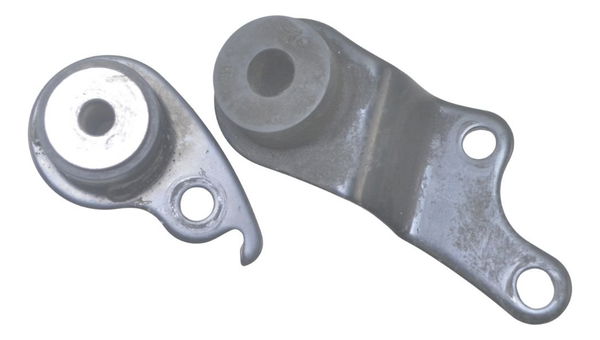 Par Suporte Motor Suzuki Gsx-r Srad 750 Gp 14-16 Original Par Suporte Motor Suzuki Gsx-r Srad 750 Gp 14-16 Original