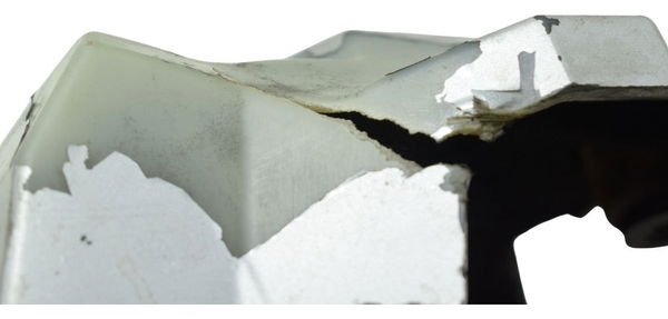 Tampa Pinhão C/ Avaria Suzuki Gsx Bandit 650n 09-11 Original Cinza Tampa Pinhão C/ Avaria Suzuki Gsx Bandit 650n 09-11 Original Cinza