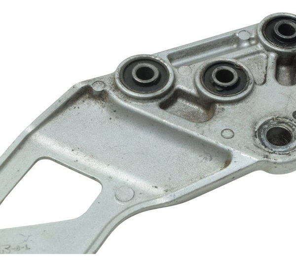 Suporte Pedaleira Dianteira Esq Suzuki Gsx Bandit 650n 09-11