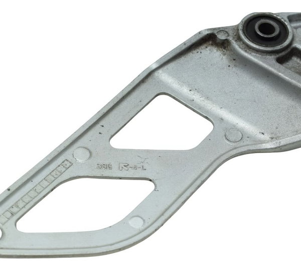 Suporte Pedaleira Dianteira Esq Suzuki Gsx Bandit 650n 09-11