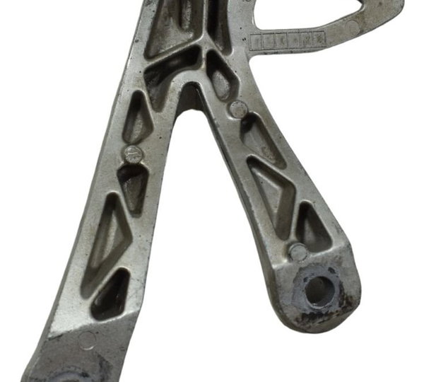 Suporte Pedal Trasei Esq C/avar Suzuki Gsx Bandit 650n 09-11