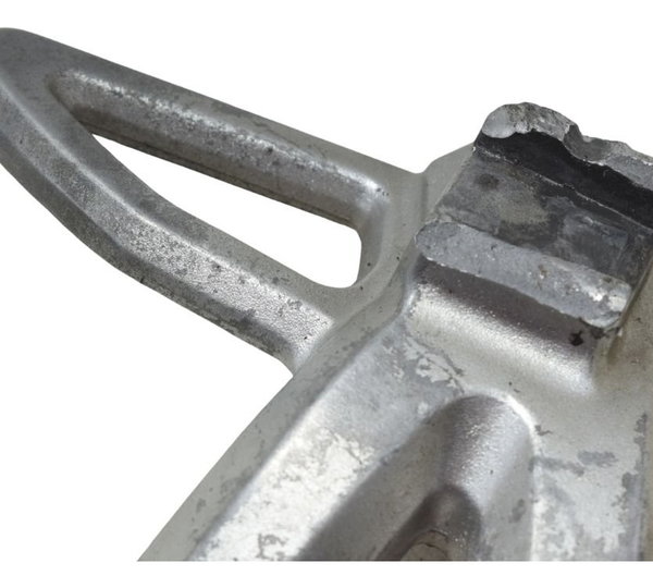 Suporte Pedal Trasei Esq C/avar Suzuki Gsx Bandit 650n 09-11