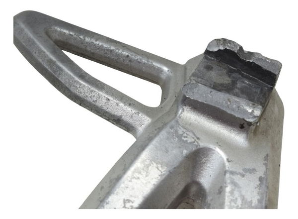 Suporte Pedal Trasei Esq C/avar Suzuki Gsx Bandit 650n 09-11 Suporte Pedal Trasei Esq C/avar Suzuki Gsx Bandit 650n 09-11