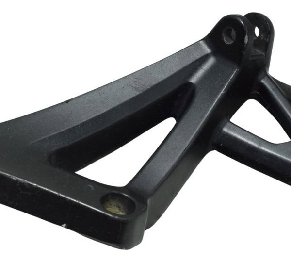 Suporte Pedaleira Tras Esq Suzuki Gsx Bandit 650n 09-11 Orig Preto